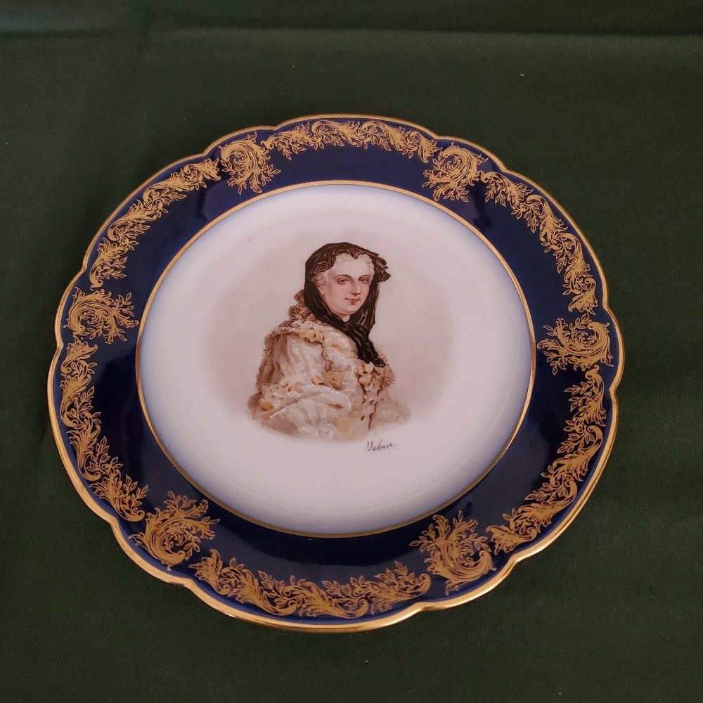 Vintage French Sevres S.46 Portrait Marie Leczinska Gold Porcelain Plate